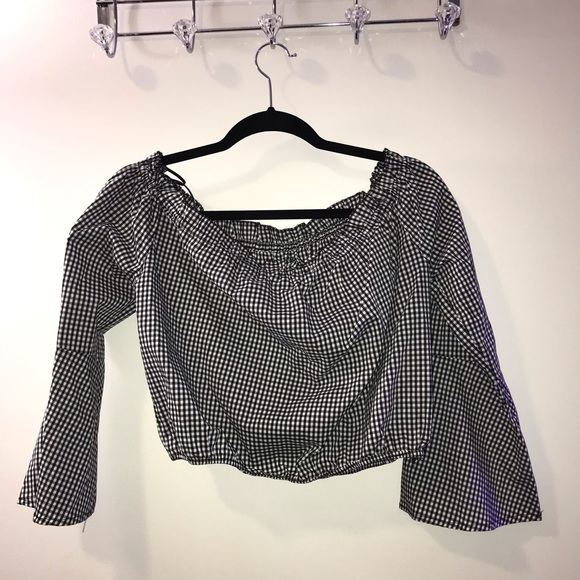 Cute plaid Off the Shoulder Crop Top - Picture 4 of 6